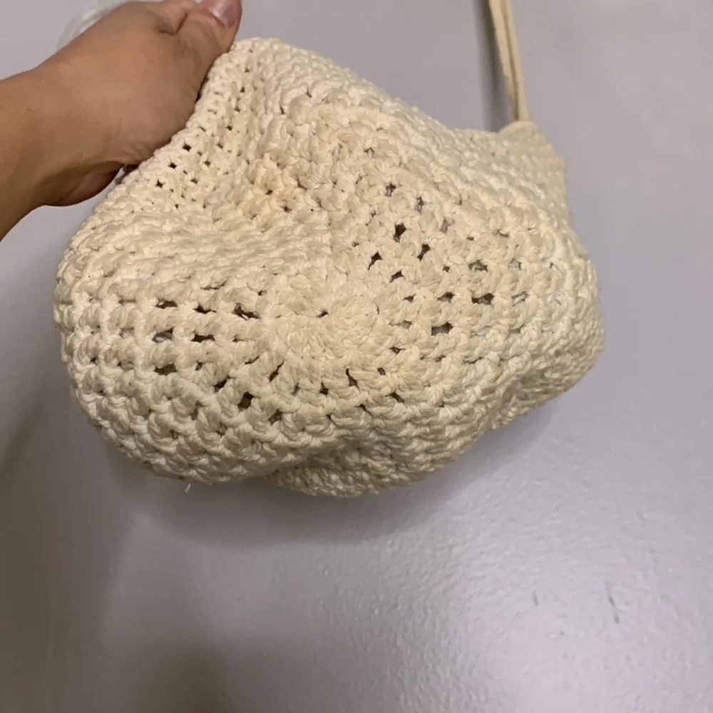Vintage macramé woven off-white Crossbody shoulder bag purse one size